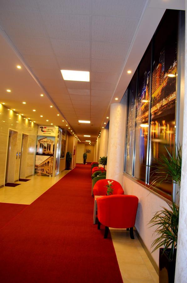 Hotel Terminal Tirana Exteriér fotografie